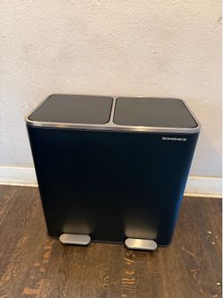 SONGMICS dual compartment trash can with foot pedals
