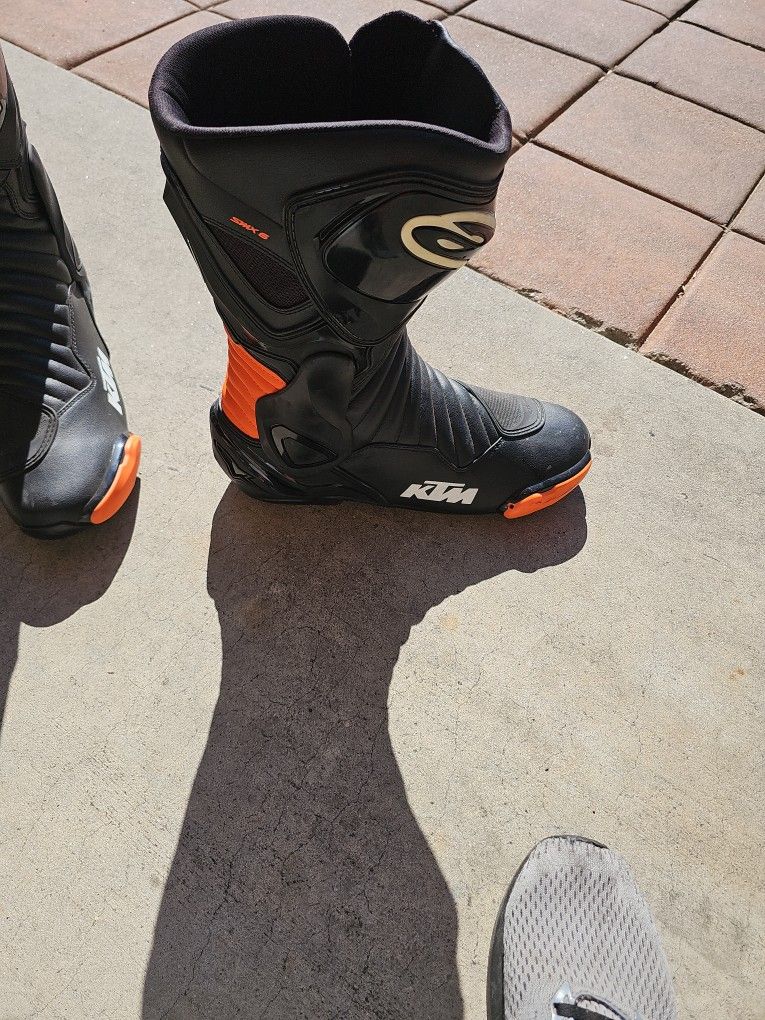 Alpinestars