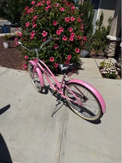 Cute adult Electra bike, pink with flower detail