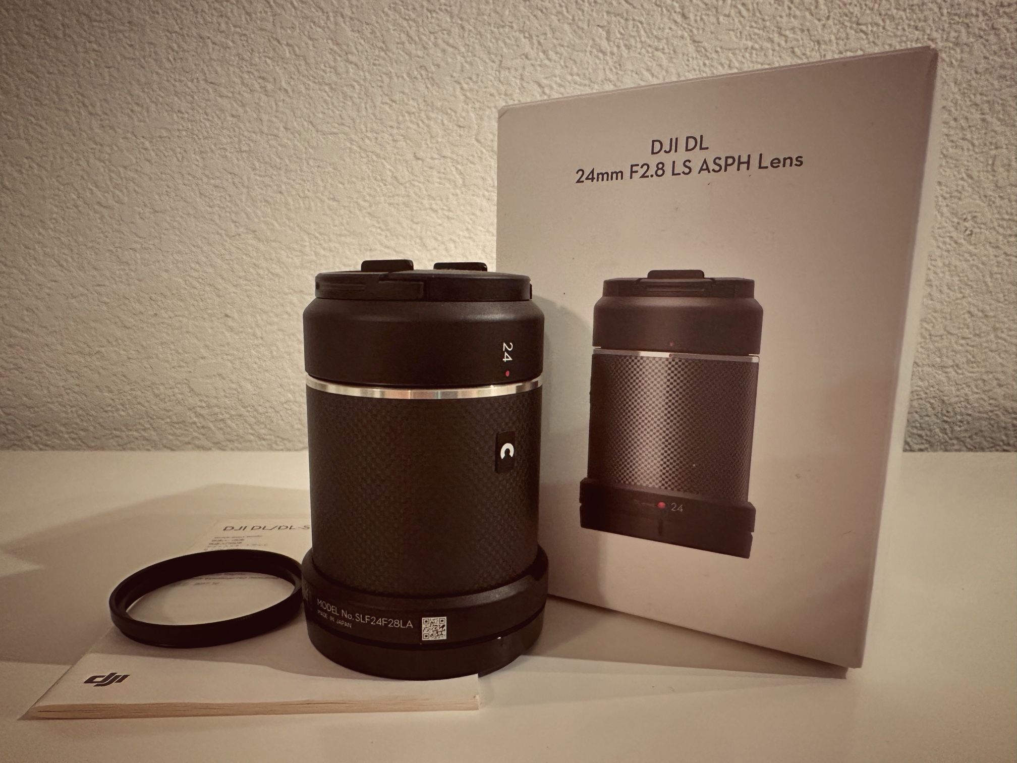 DJI DL 24mm 2.8 LS ASPH Lens