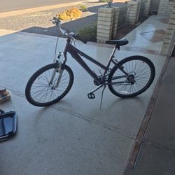 26" Ladies Schwinn Ranger Mountain Bike