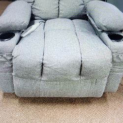 Brand new recliner with massage and heat firm price free Delivery . 599 dollar chair