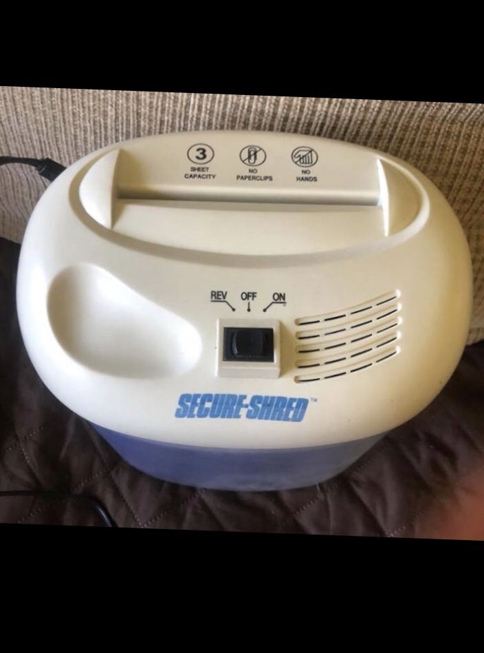 Paper shredder