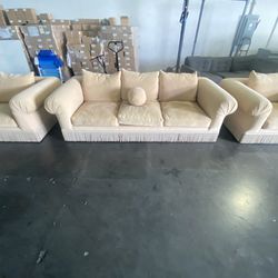 Kreiss Sectional Sofa