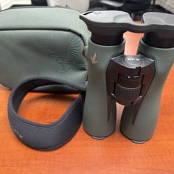 Swarovski NL Pure 10x52 Binoculars 