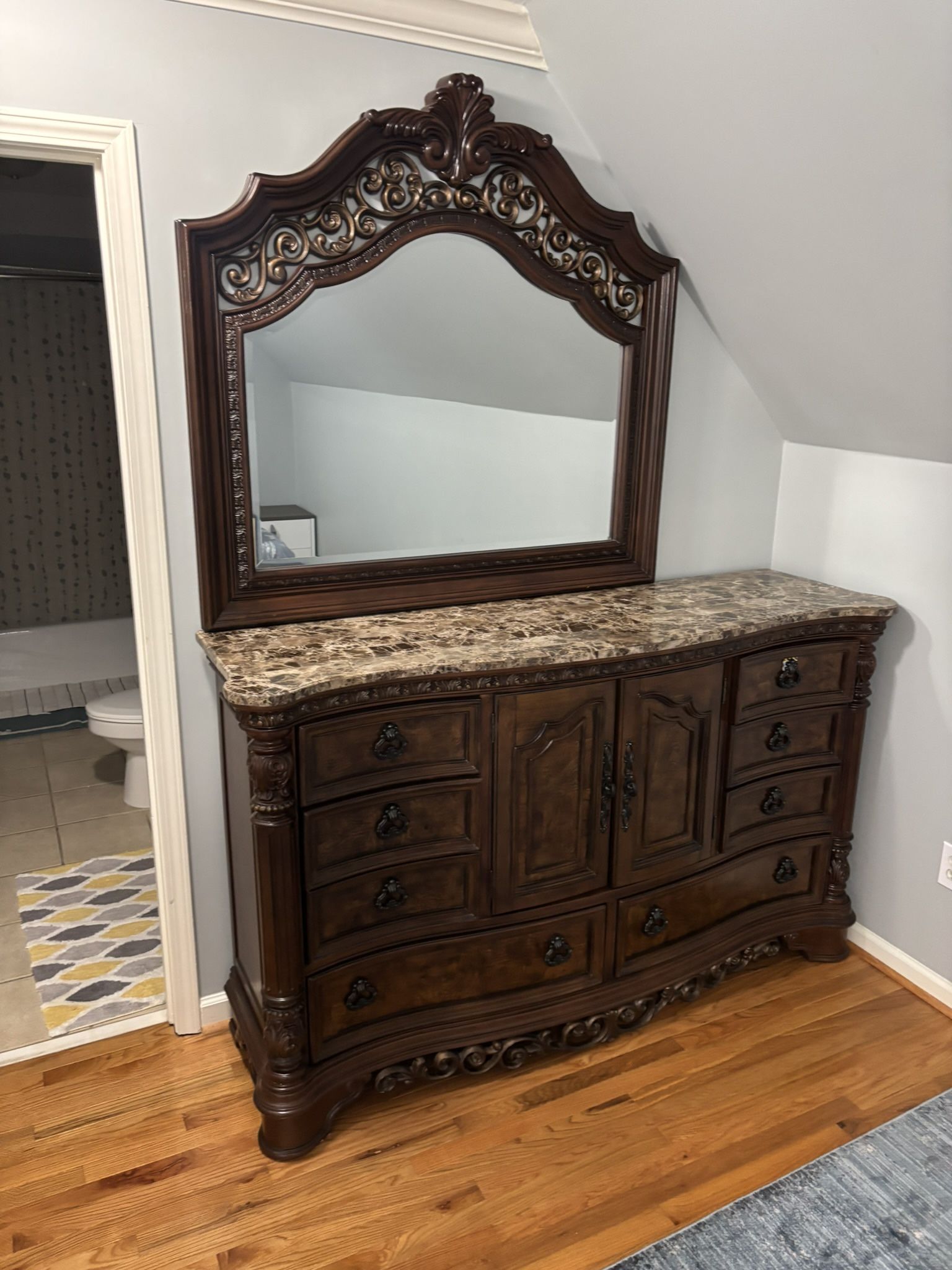 Stylish Wooden Dresser with Mirror Great Condition!