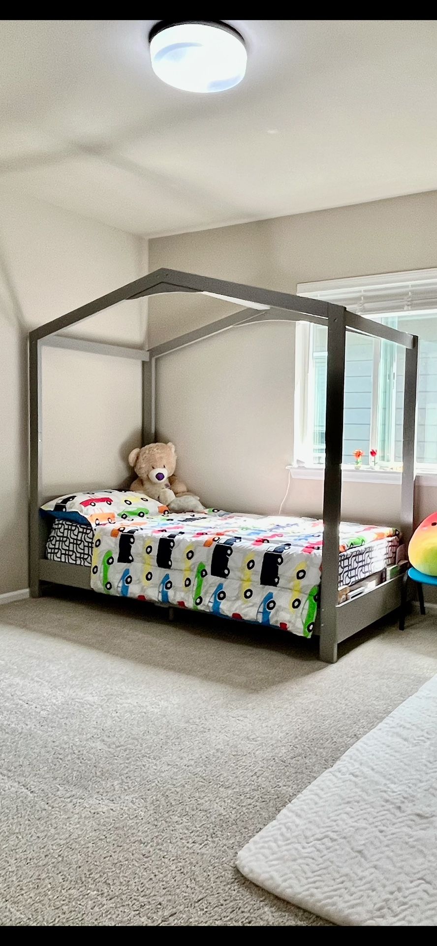 Simmons Kids Juniper Twin Bed House With 6” Twin Mattress