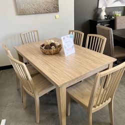 Dining Table 6 Chairs 