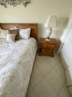 Bedroom set