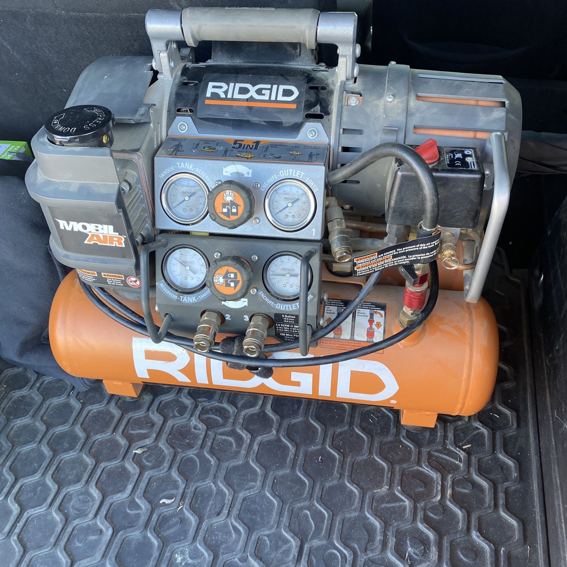 Ridgid Tri-Stack 5 Gallon Air Compressor