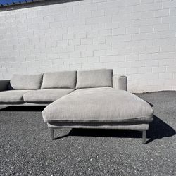 Safavieh Couture Designer Sectional – Modern & Comfy (Free Delivery ) 