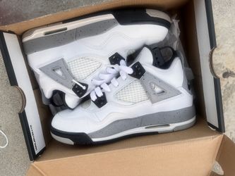 Jordan 4 White Cement (2016)