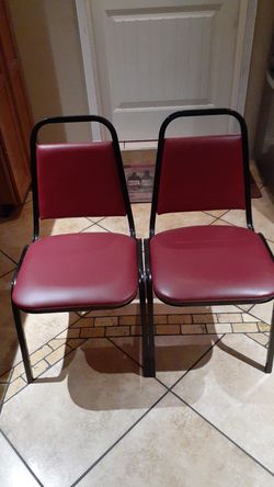 23 new chairs $10 each