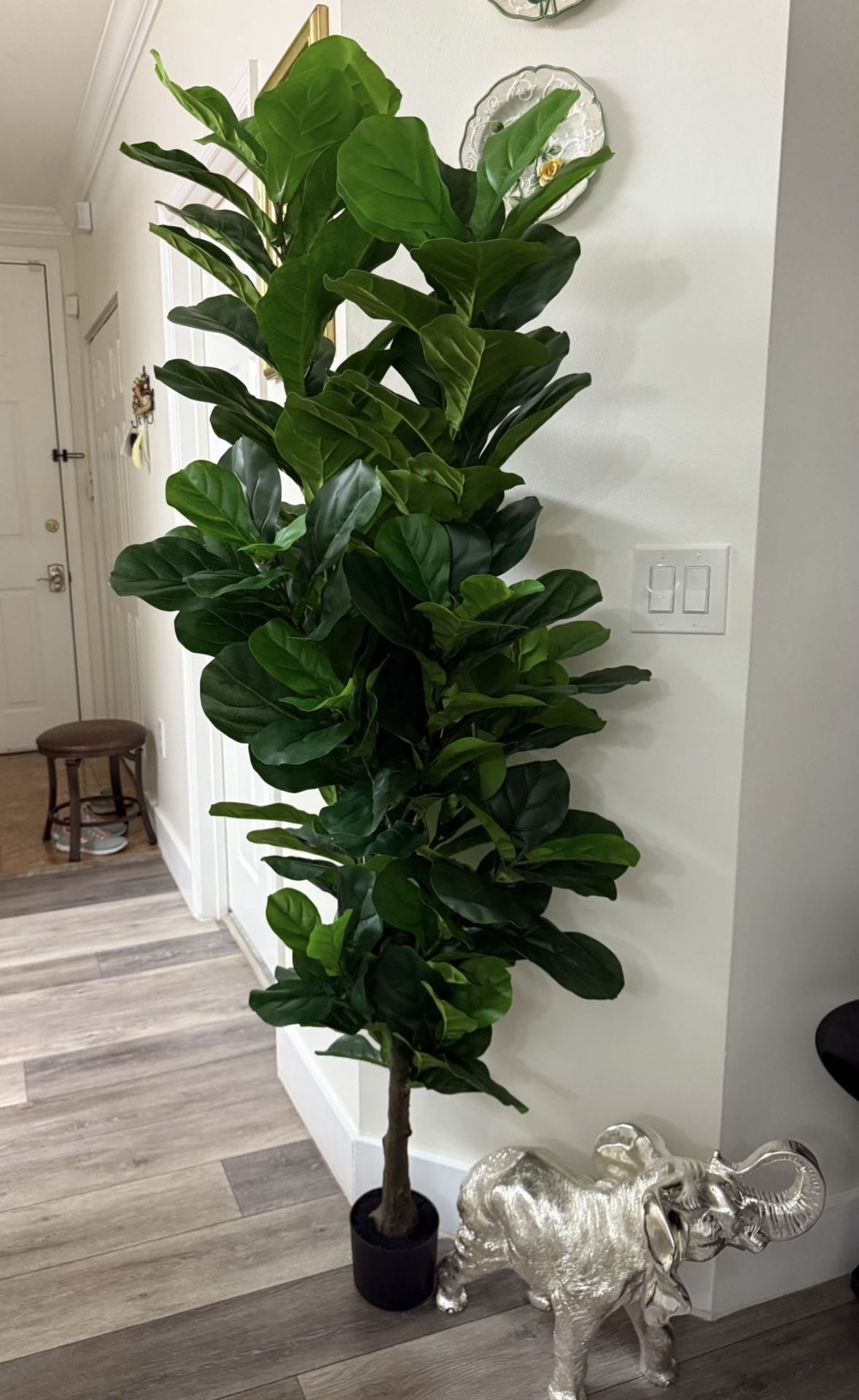 Pretty Artificial Fig Tree Plant With 184 Leaves 6 Ft Tall! Brand New