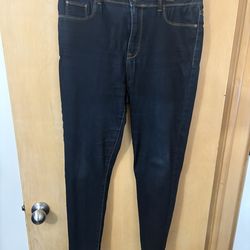 Time & Tru Women’s High Rise Jegging