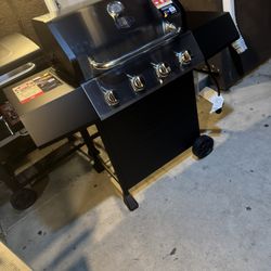 Expert Grill 4 Burner New