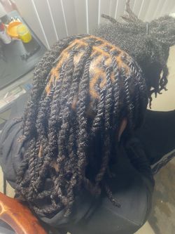 Boys hairstylist