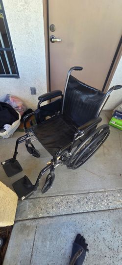 Drive wheelchair