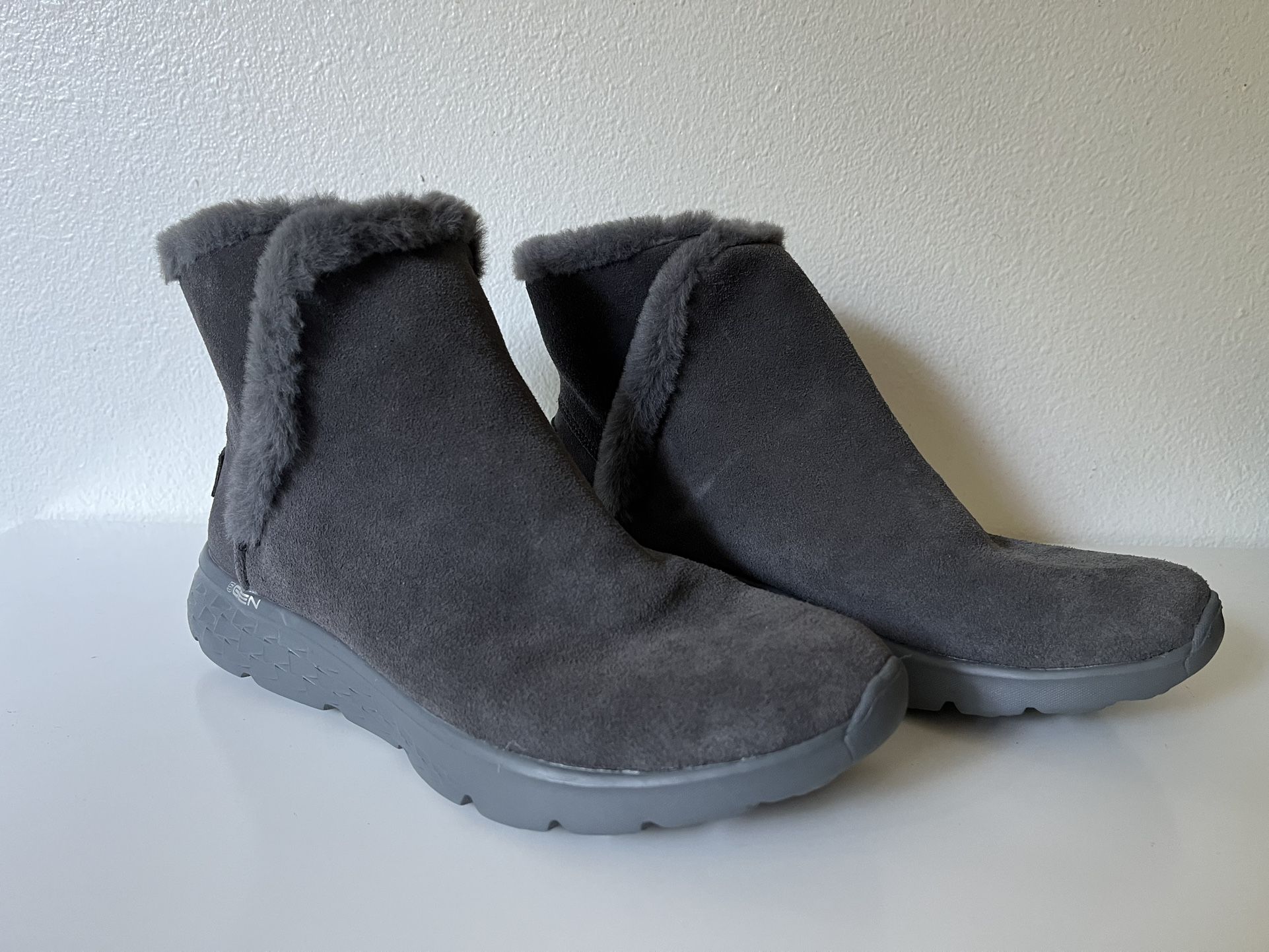 Skechers Boots-size 9.5