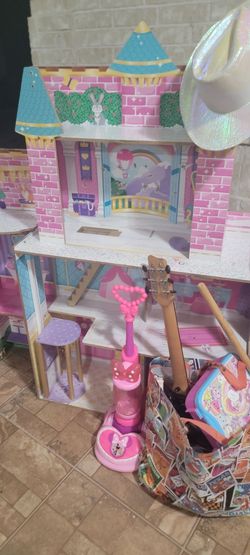 Casita y jugetitos  para jugar
