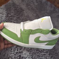 Air Jordan 1 Low SE