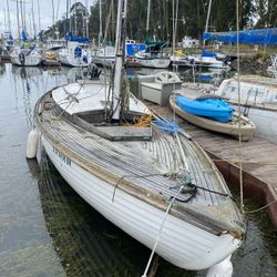 Folk Boat  1960   26’  