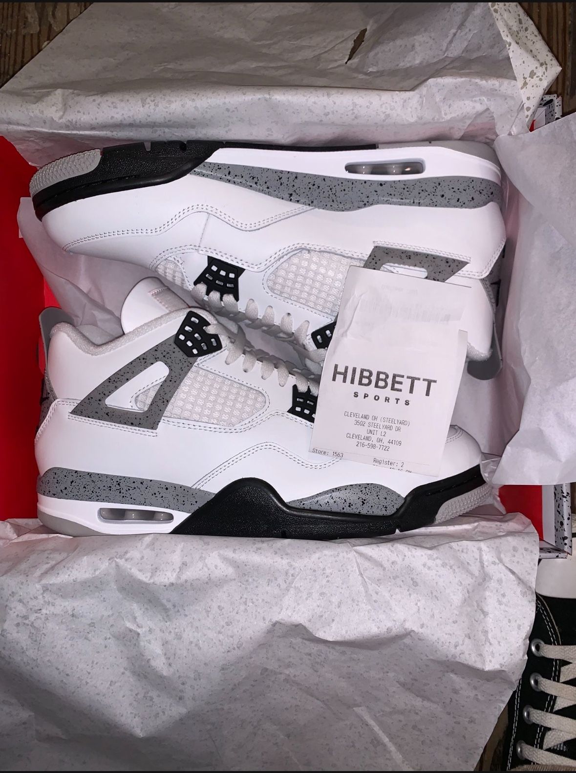 Brand New White Cement Size 13