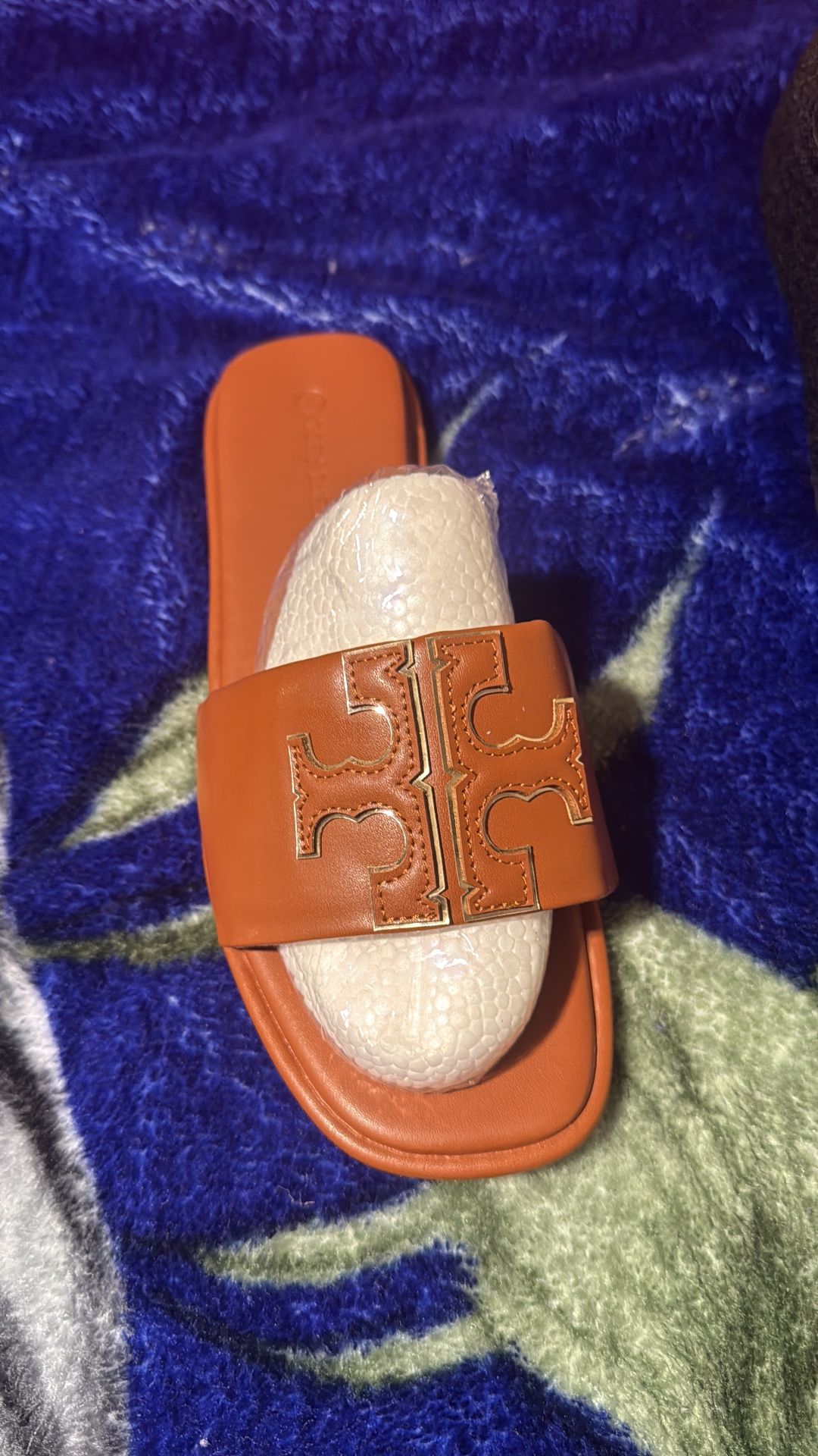 Toribush Slippers
