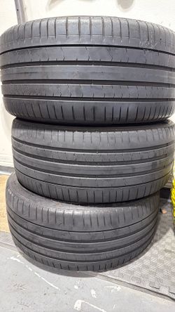 3 Pirelli P Zero