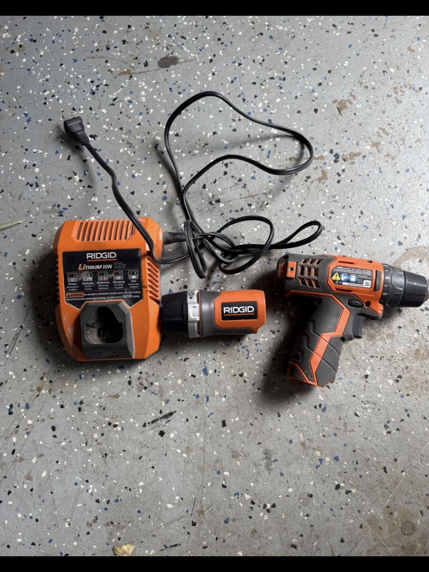 Rigid 12 V Drill Drill, Flashlight Charger No Battery Light New