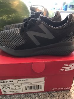 New balance boys shoes