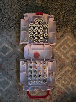 Singer thread holder