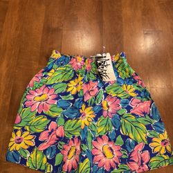 Women’s vintage Y2K 90s high-rise shorts new with tags shipping available