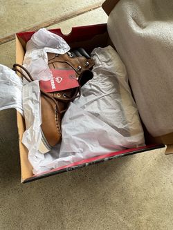 Men’s work shoes