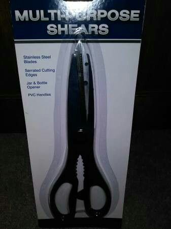 Multi purpose shears* new in pack.