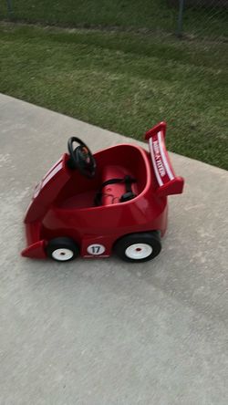 Kids electric radio flyer car 🚗