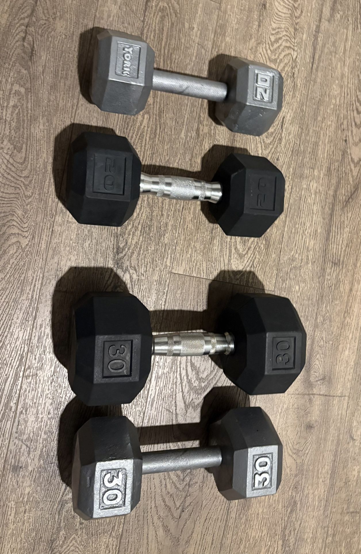 Miss-match (Iron/Iron Rubber Coat) Set Of Cast Iron Dumbbells: 20s & 30s Total: 100 lbs