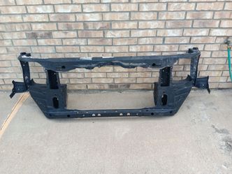 2018-21 Toyota Tundra radiator support