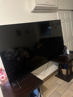 VIZIO TV “75”