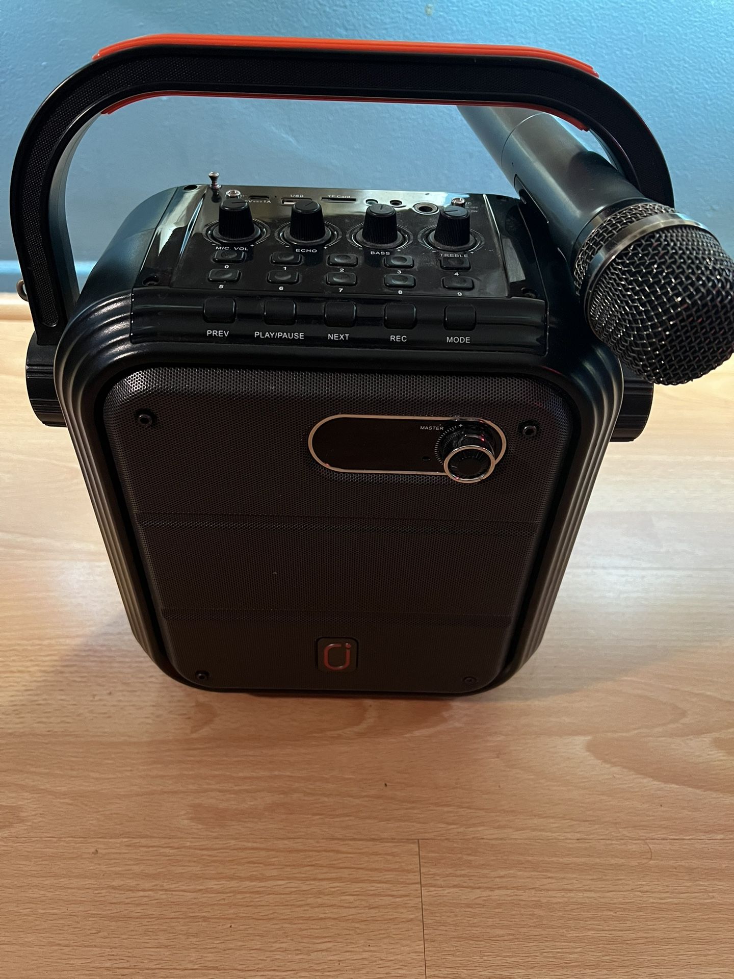 JYX Karaoke Machine