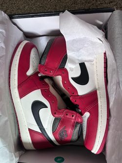 Chicago Lost and Found Jordan 1 high top
