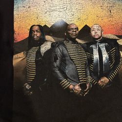Collectible  Earth, Wind And Fire Tour Tee