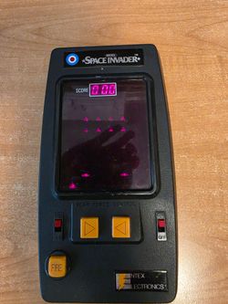 Space invader handheld 1980