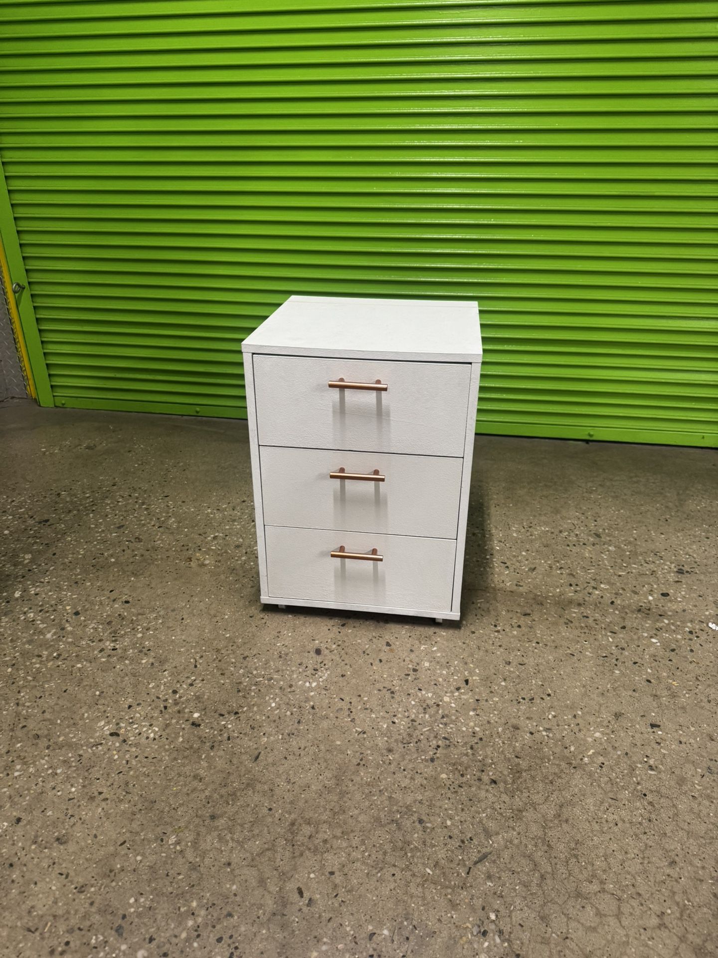 IKEA 3 DRAWERS NIGHTSTAND