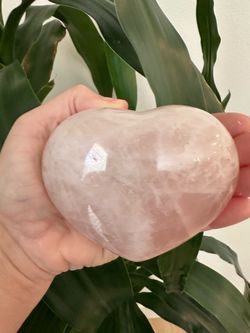 New, beautiful Rose Quartz Crystal heart. Display stand included.
