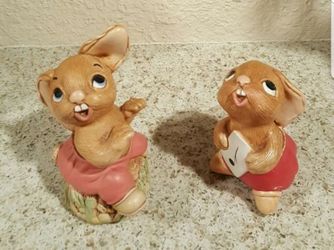 Vintage pendelfin Rally rabbit & pendelfin the Thumper hand painted stone craft made in England