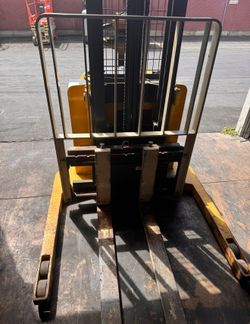 Yale Stacker
