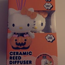 Hellokitty Diffuser 🧡🎃