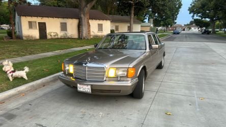 1989 Mercedes Benz 300SEL