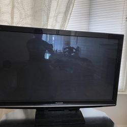 Panasonic Flat Screen HD TV 43”